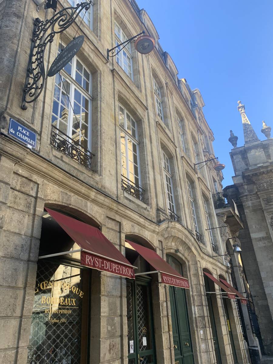Bordeaux Place du Chapelet